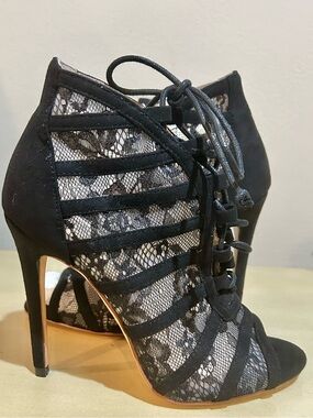 Black Lace Peep-Toe Lace-Up High Heels
